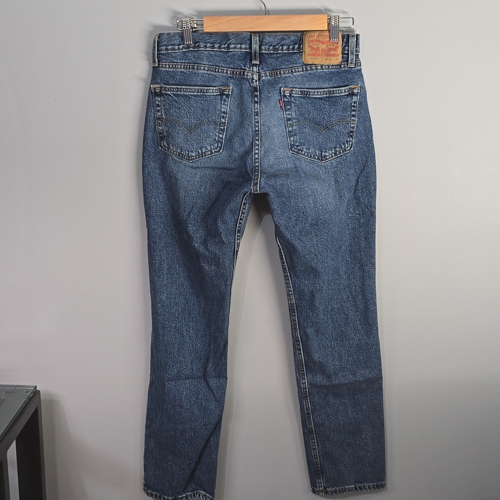 Levi's 511 Jeans Men's Classic Blue Straight-Leg Jeans - Picture 13 of 14